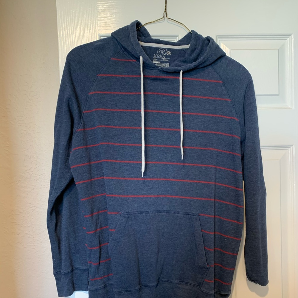 Men’s long sleeve hoodie